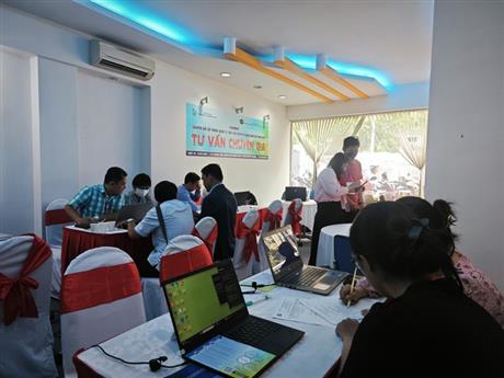 Khai mạc Chợ công nghệ phục vụ hoạt động đào tạo quản lý giáo dục